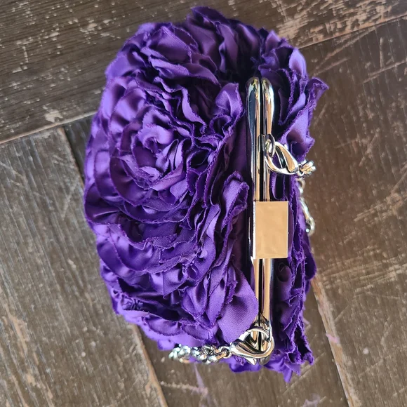 White House Black Market Purple Ruffle Rosette Satin Clutch Bag - Picture 4 of 6
